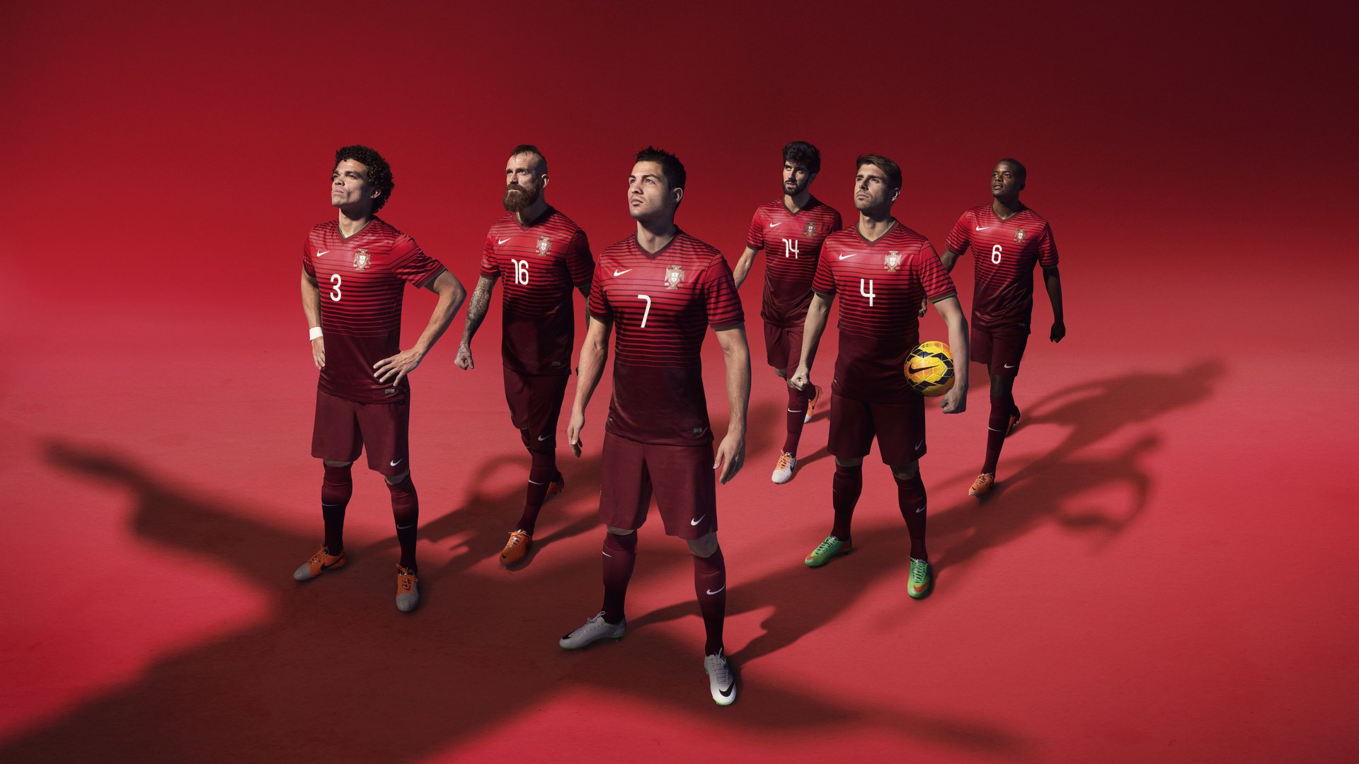 C罗表示进球是责任更是动力，c罗进球经典动作