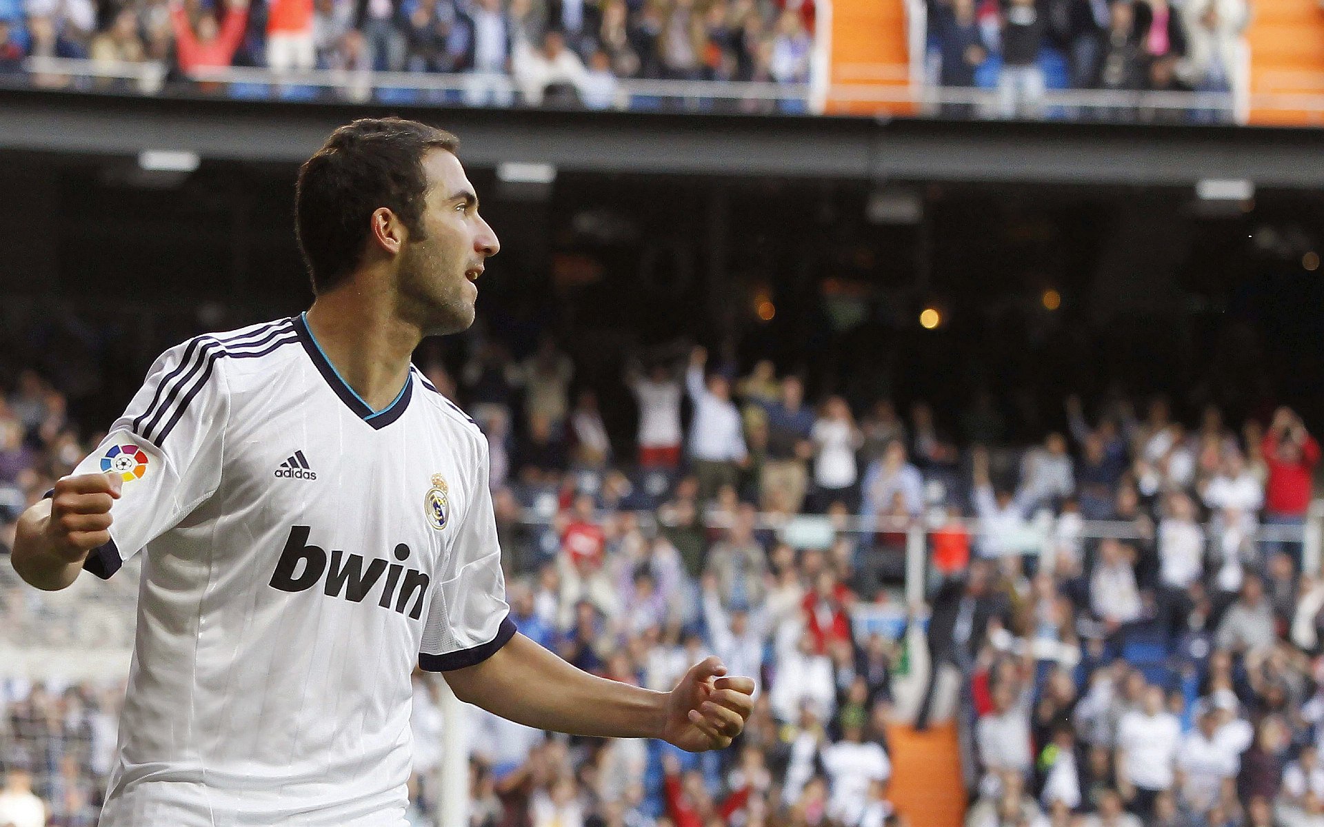 城市街区“胡同马拉松” 狭窄街巷中完成迷你距离